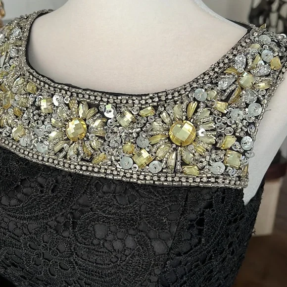 NARCES COCKTAIL DRESS - Picture 4 of 17